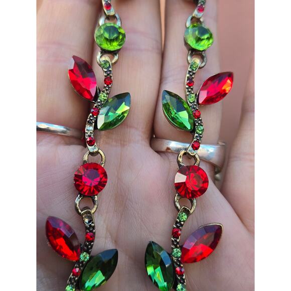 Vintage Red & Green Crystal Lariat Necklace, Bronze Tone, Christmas Necklace - Picture 4 of 10